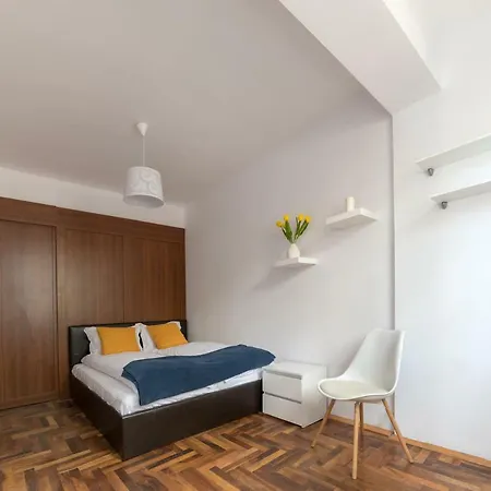 Apartment Comfort.chic.charming With Terrace Near Ndk Sofia